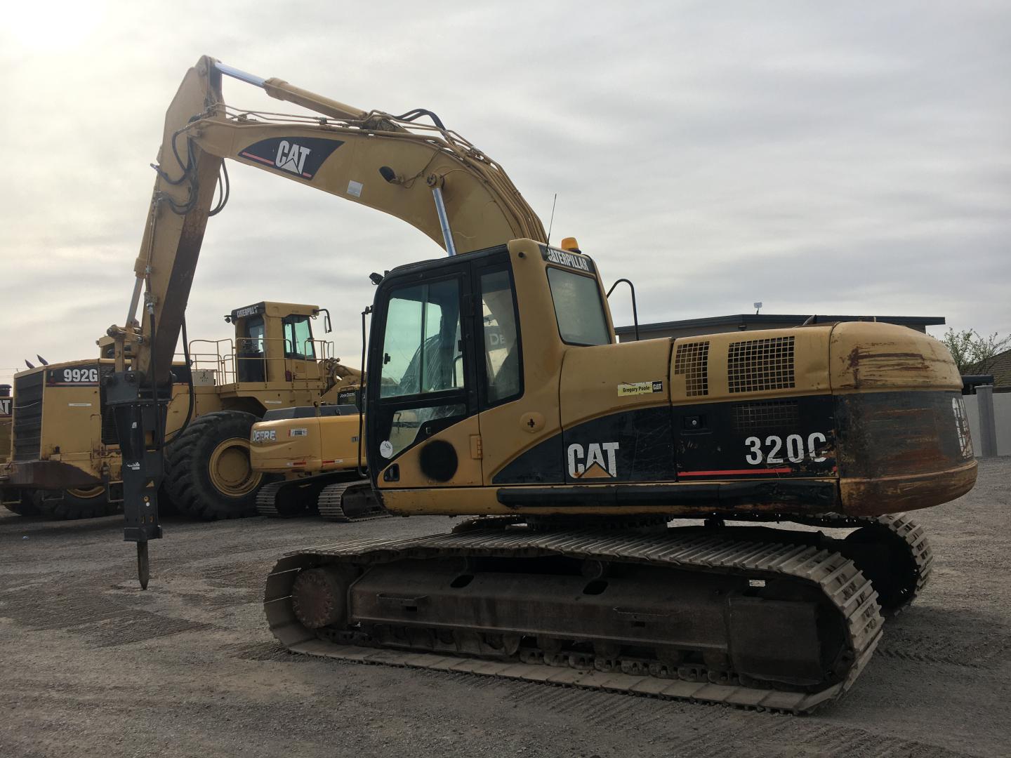 ./imagenes/INVOICE/2019/15381/EXCAVADORA 320C (9).JPG